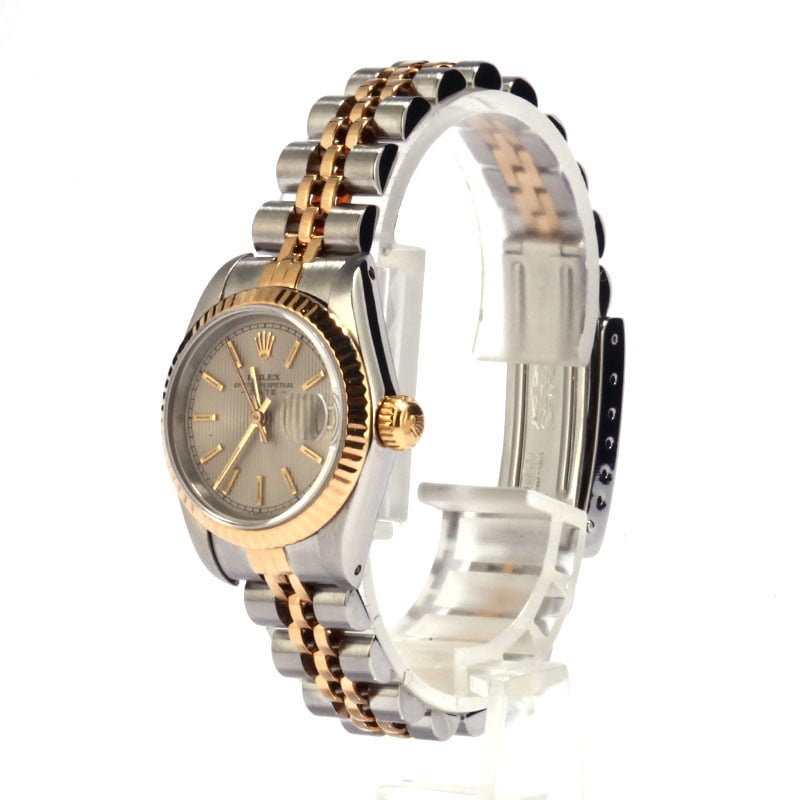 Rolex Datejust 69173 Ladies Dial Silver Tapestry 18k Yellow Gold Rolex Datejust 69173 Ladies Dial Silver Tapestry 18k Yellow Gold