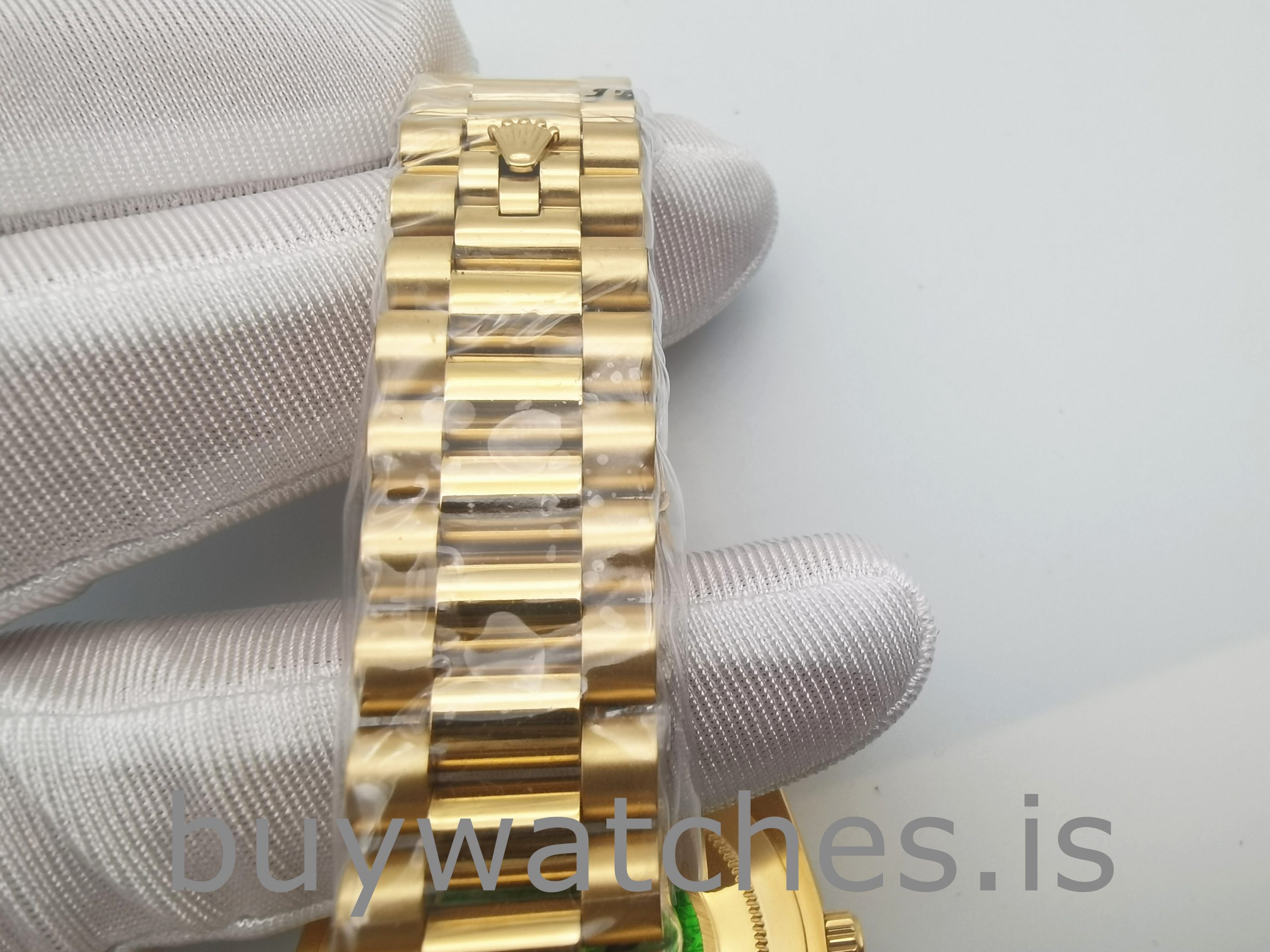 Rolex Day-Date 228348RBR 18k Gold With Diamonds 40 mm Automatic Rolex Day-Date 228348RBR 18k Gold With Diamonds 40 mm Automatic
