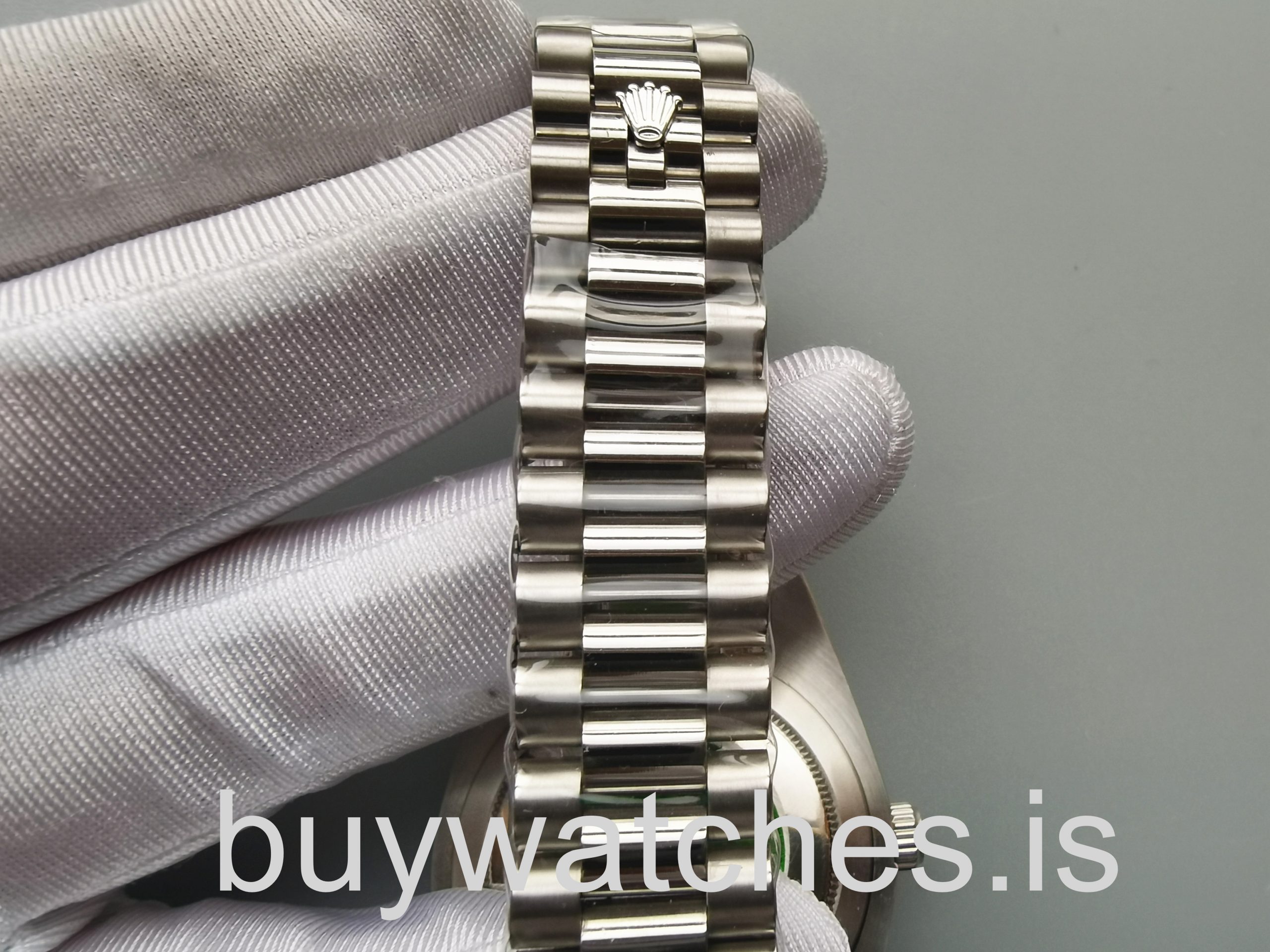 Rolex Day-Date 228239 Mens 40mm Blue 18kt White Gold Automatic Watch Rolex Day-Date 228239 Mens 40mm Blue 18kt White Gold Automatic Watch