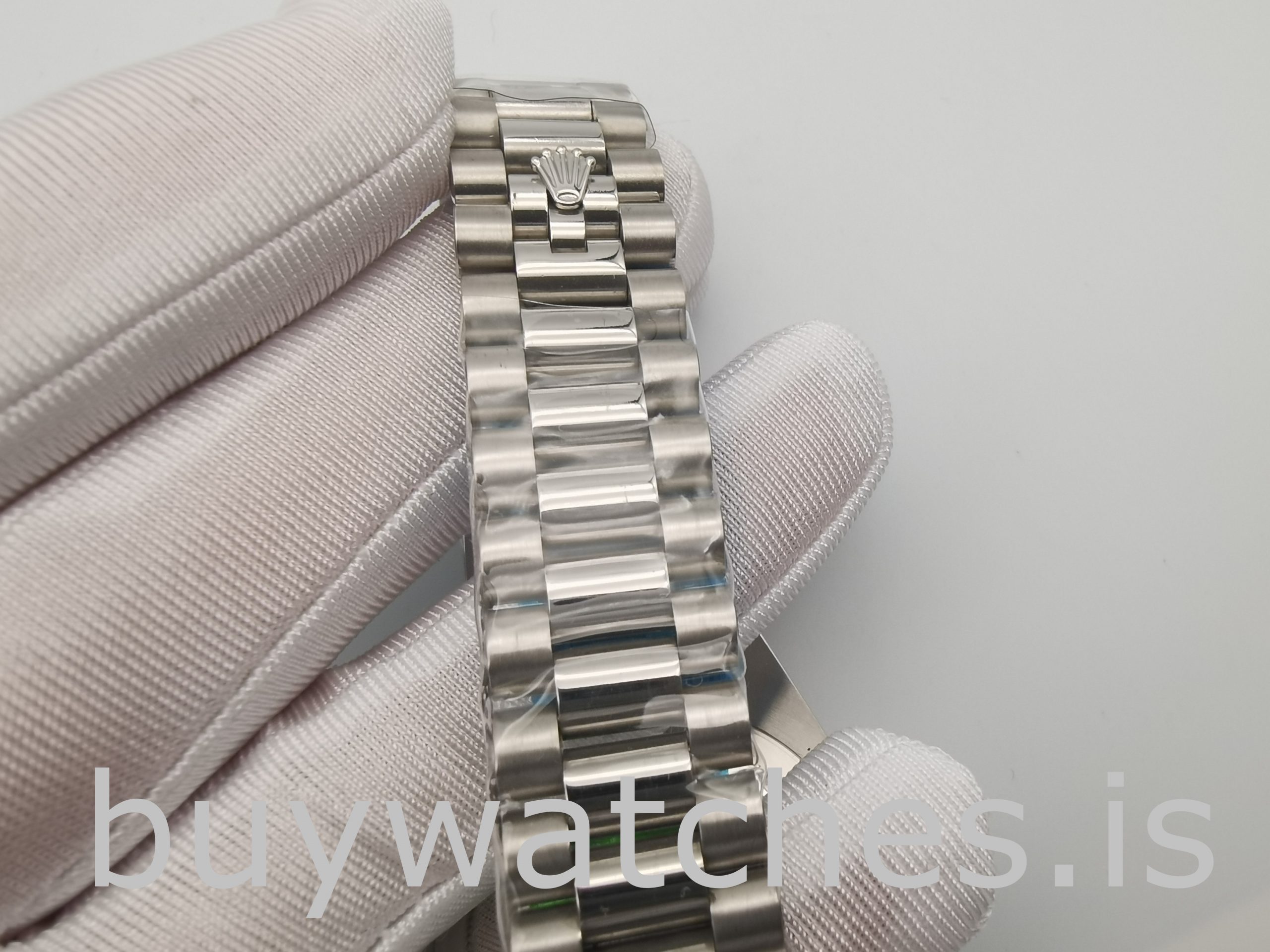 Rolex Day-Date 228349rbr Men's 40mm Black Dial Automatic Watch Rolex Day-Date 228349rbr Men's 40mm Black Dial Automatic Watch