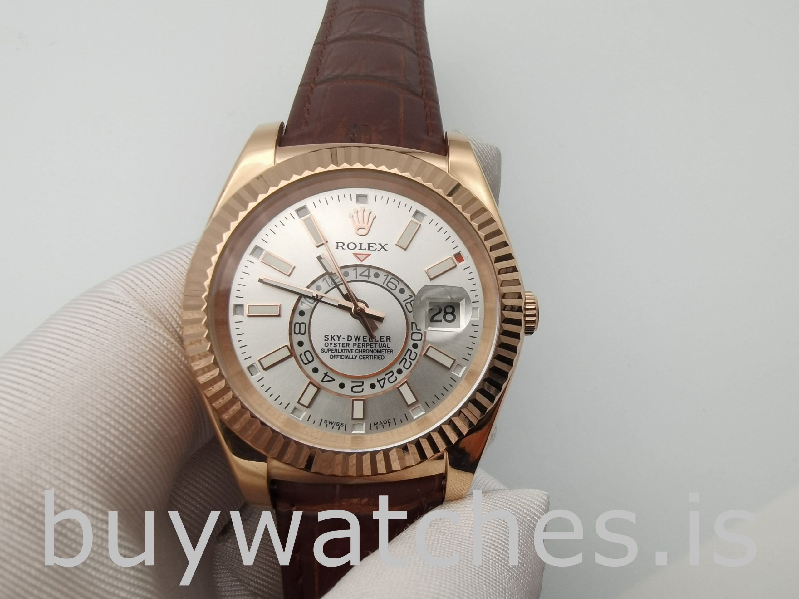 Rolex Sky-Dweller 326135 White 42mm Brown Solid Automatic Watch Rolex Sky-Dweller 326135 White 42mm Brown Solid Automatic Watch