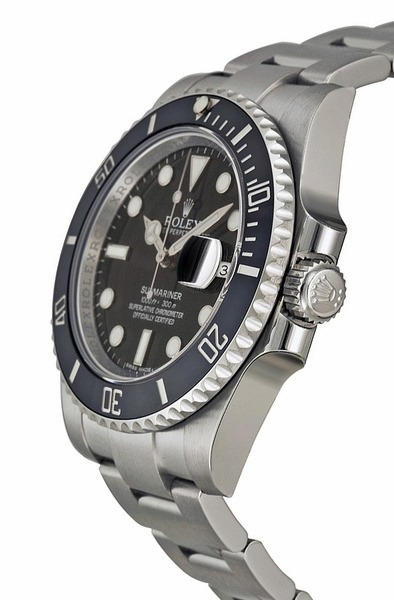 rolex-submariner-date-116610-42.jpg