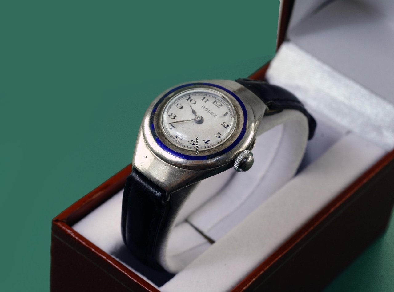 14146588-mm315vnertmnz97iww9ai6rx-ExtraLarge