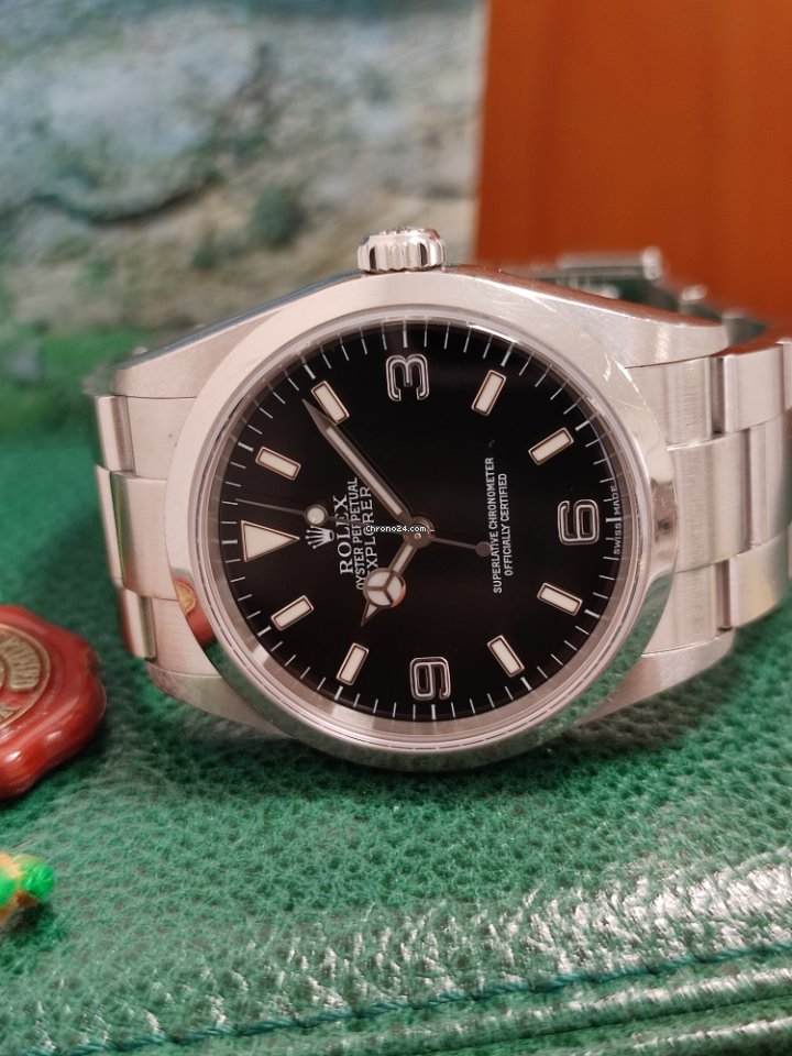 17220190-43h3l3revyshtr8t7ef8th7s-ExtraLarge