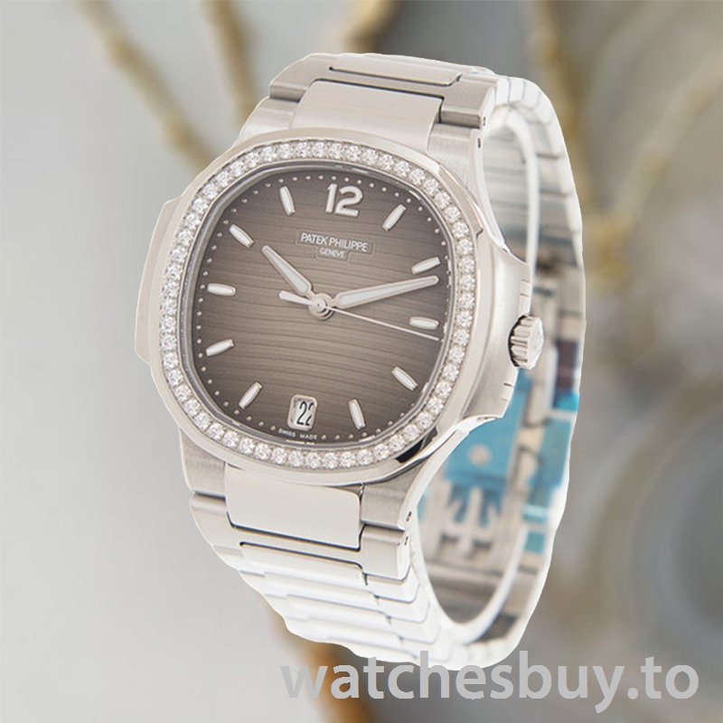 Patek Philippe Nautilus Ladies 32mm 7118/1200A-011 Silver-tone Bracelet - Image 3