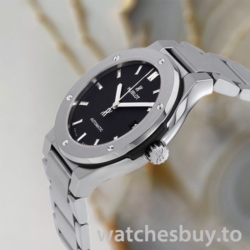 Hublot Classic Fusion Men's 510.NX.1170.NX 45mm Bracelet - Image 3