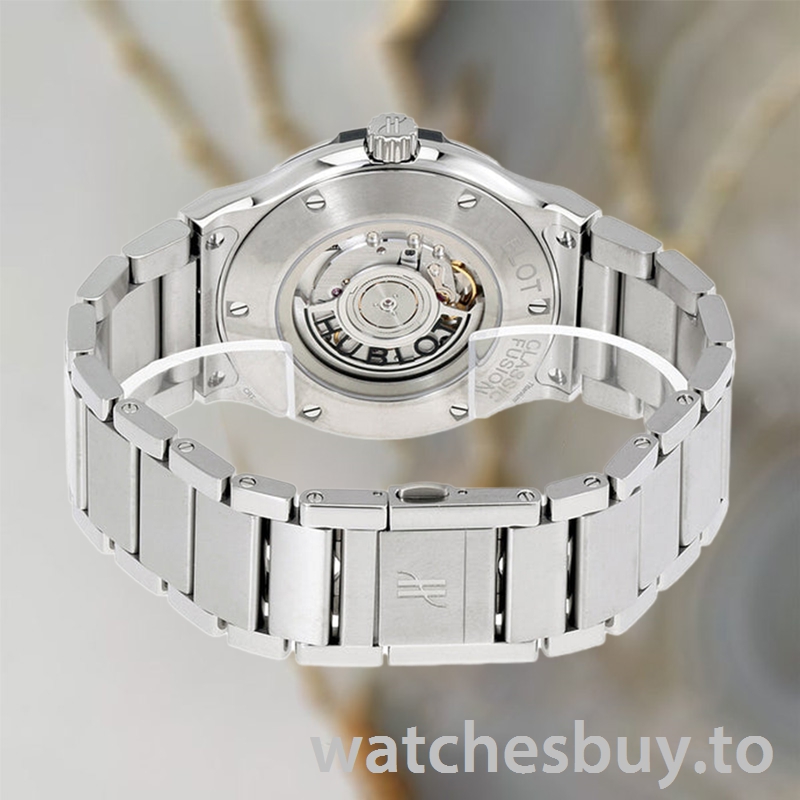 Hublot Classic Fusion Men's 510.NX.1170.NX 45mm Bracelet - Image 4