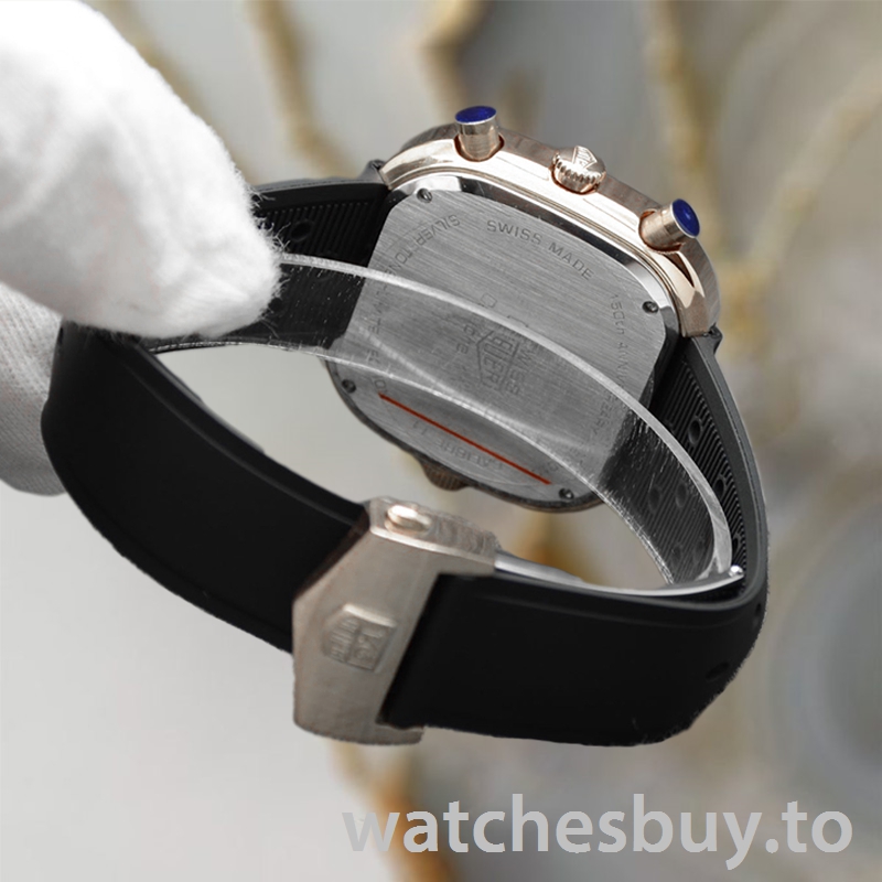 TH-K-SilverstoneBRSR-005-3.jpg