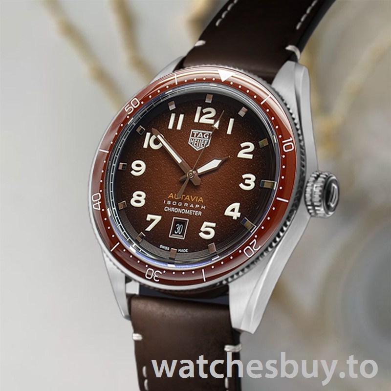 Tag Heuer Autavia Men 43mm WBE5114-001 Silver-tone Leather Strap - Image 3